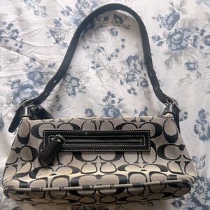 Vintage Coach shoulder bag 💼